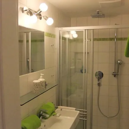 Oberreiter's Alpennest Apartman *